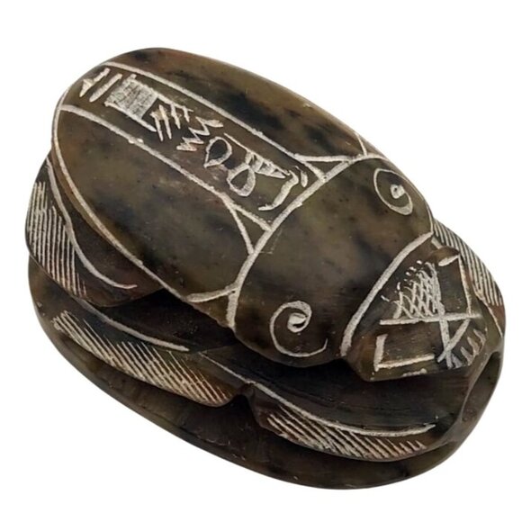 Vintage Handcarved Soapstone Scarab Beetle With Hieroglyphs Paperweight Egypt - Picture 1 of 6